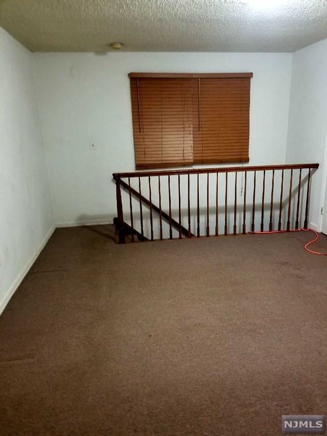 4 Beaverbrook Rd #4d - Photo 3 of 11