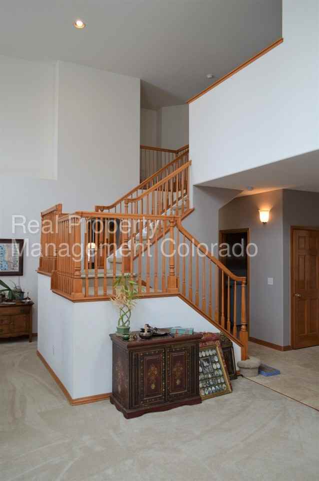 8850 W Cannes Dr - Photo 3 of 30