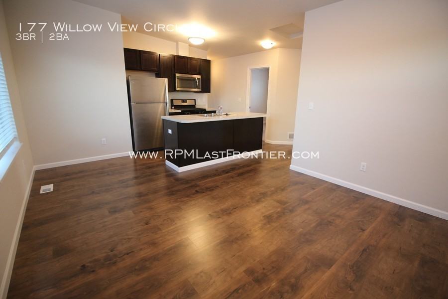 177 Willow View Circle - Photo 2 of 16