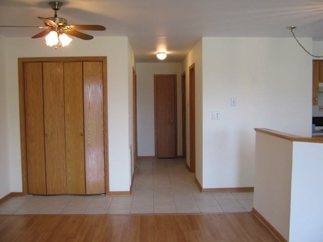 6889 W 79th St #3W - Photo 3 of 6