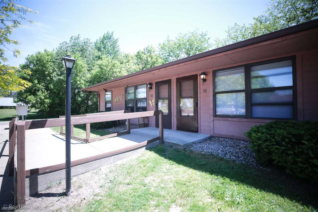 Eastbrook Senior Apartments - Photo 3 of 8