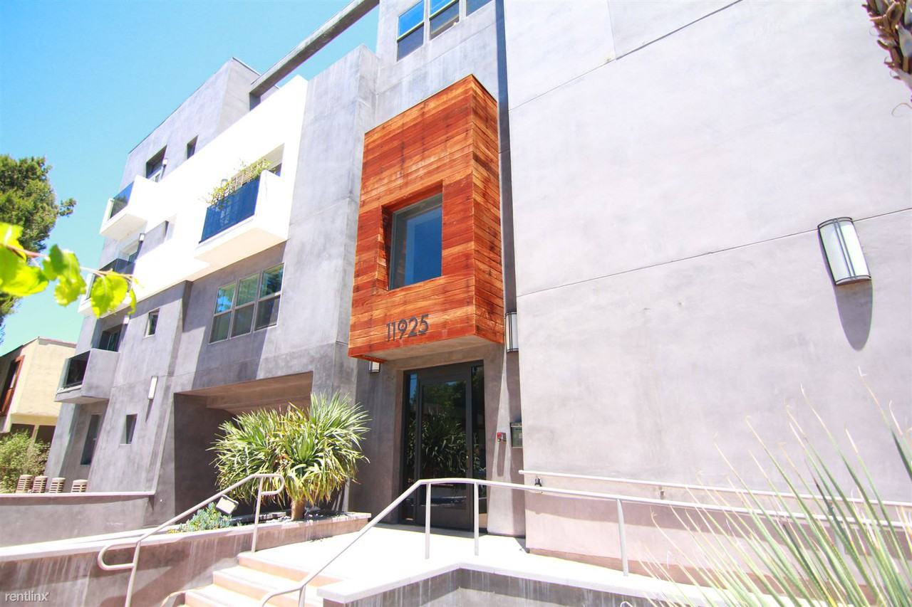 11925 Kling St - Photo 2 of 27