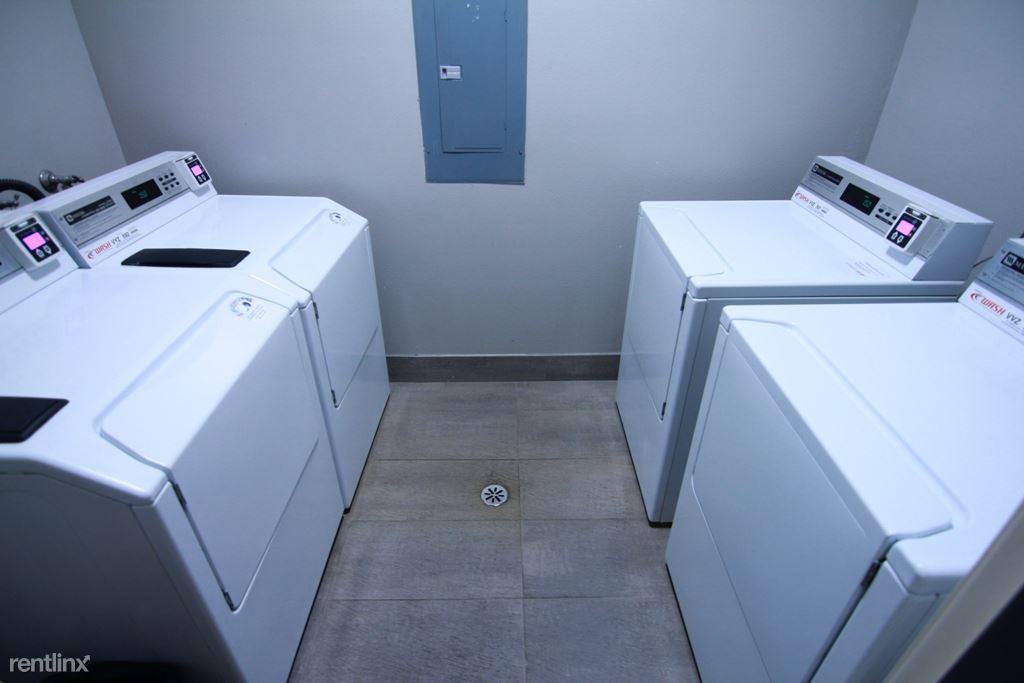 8811 Burton Way - Photo 2 of 20