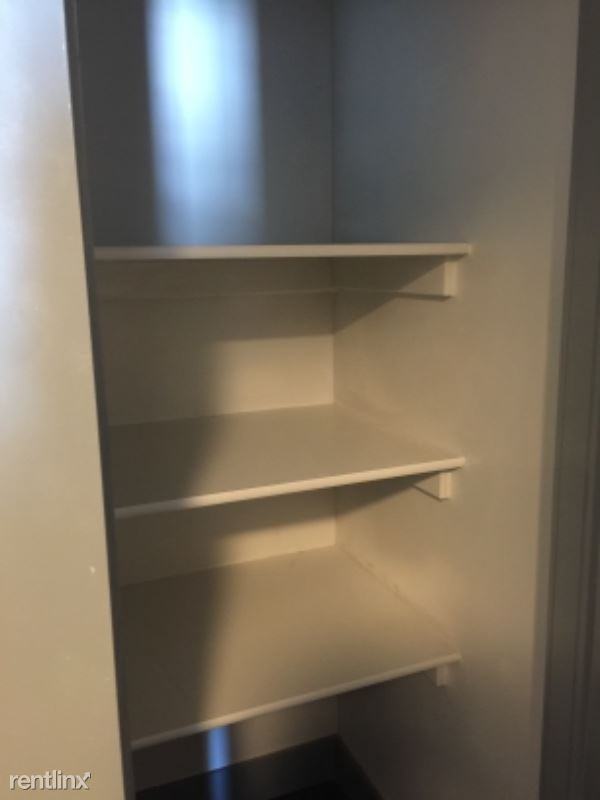 146 S 50 E - Photo 3 of 15