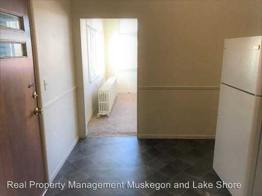 1223 Terrace Street - Photo 3 of 9