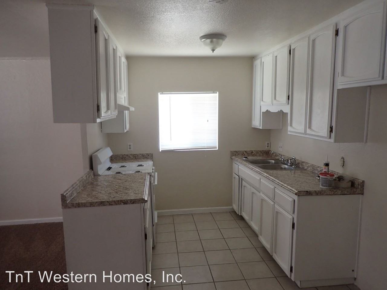 301 W Church Ave - Photo 3 of 8