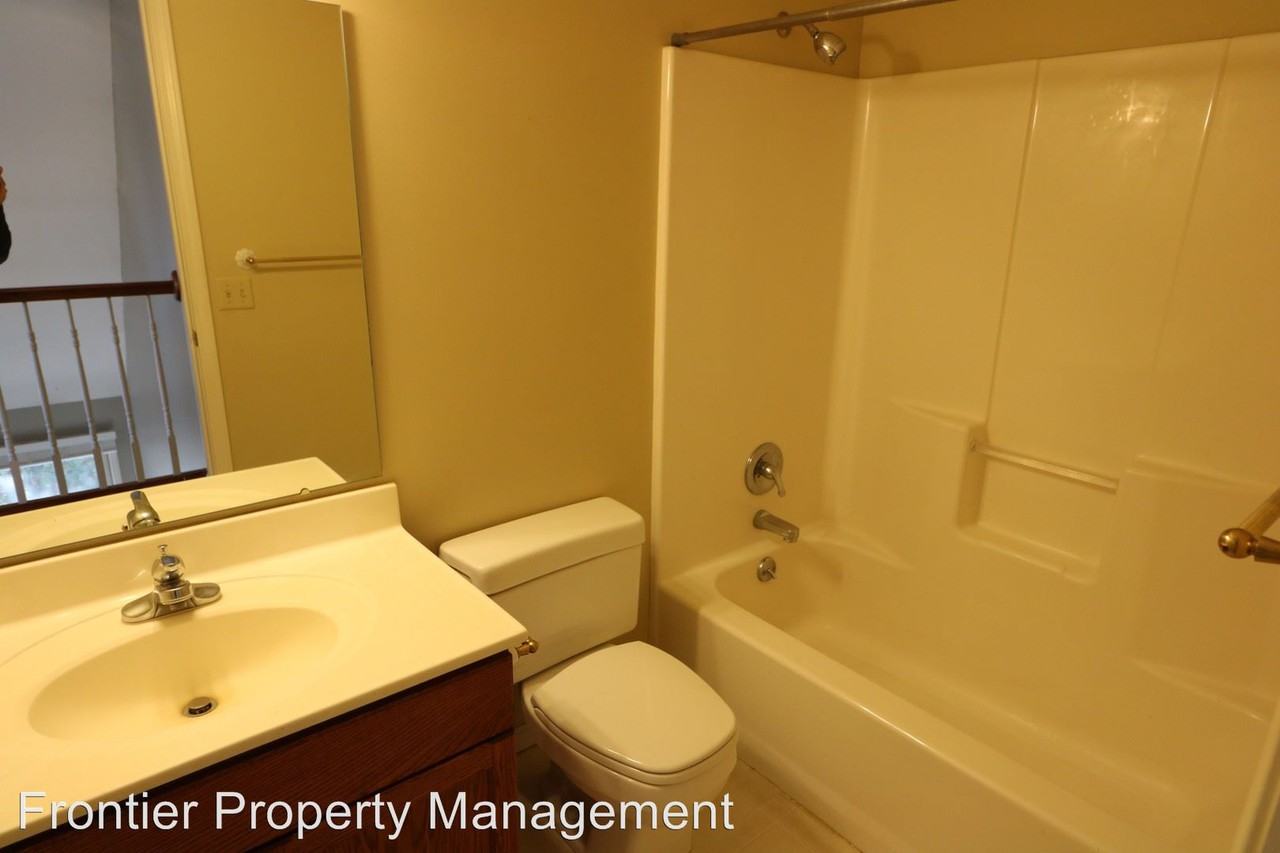 1705 Hudson Ave - Photo 2 of 8
