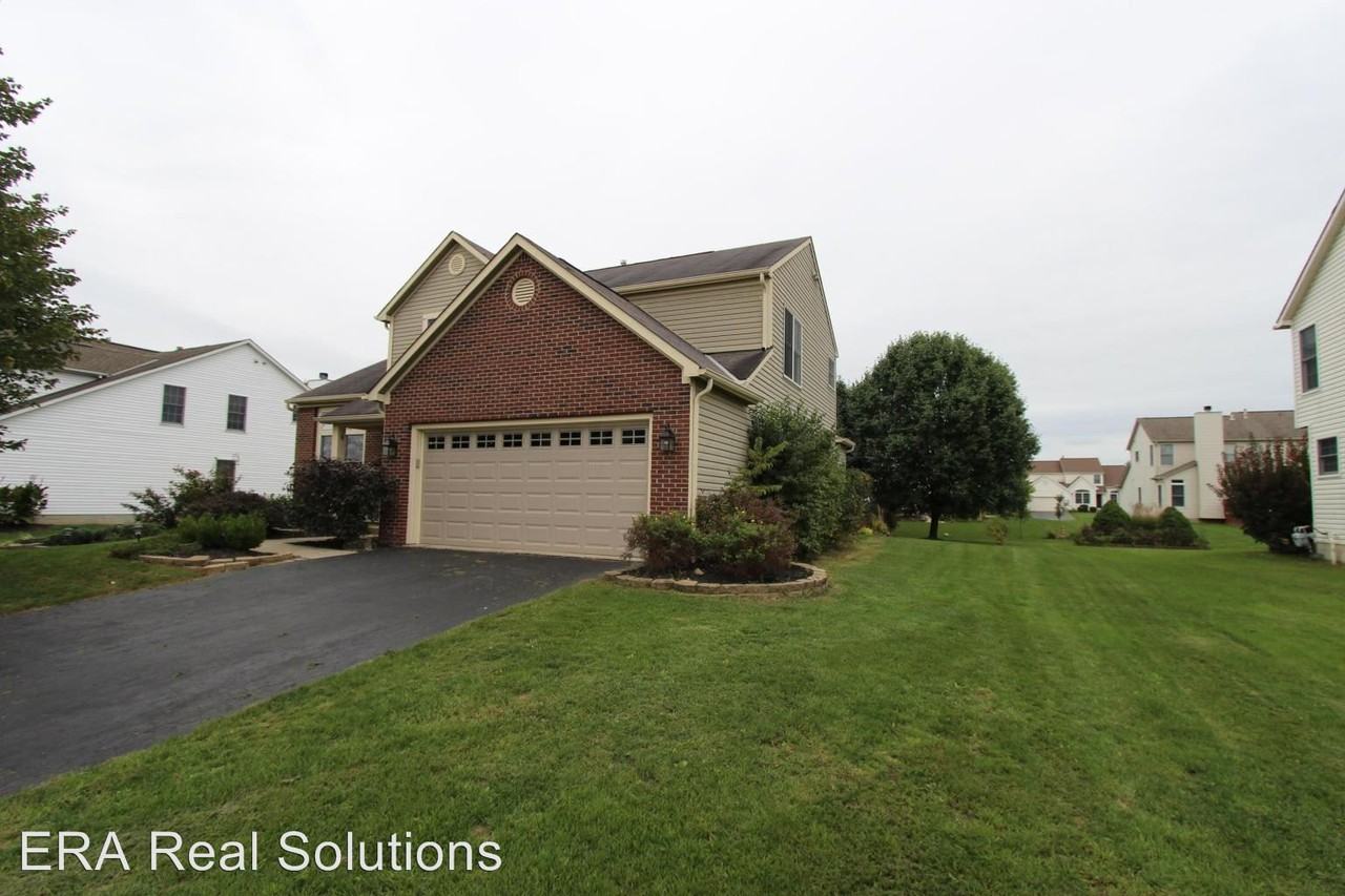 2850 Griffin Dr - Photo 2 of 30
