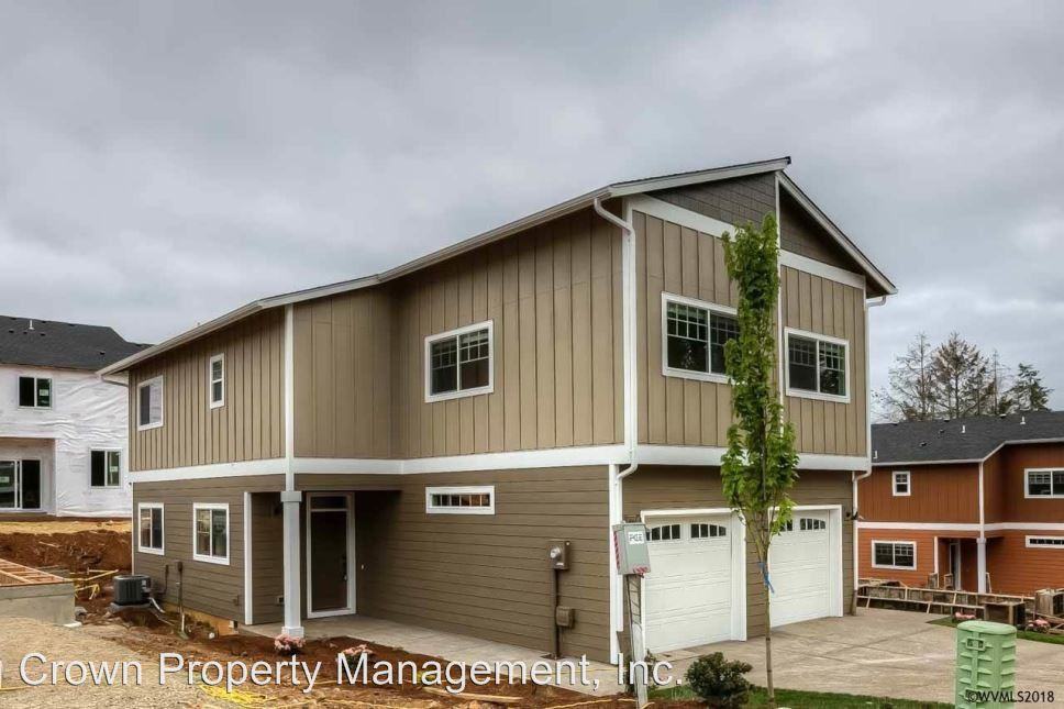 5703-5705 Honey Bee St S - Photo 2 of 21