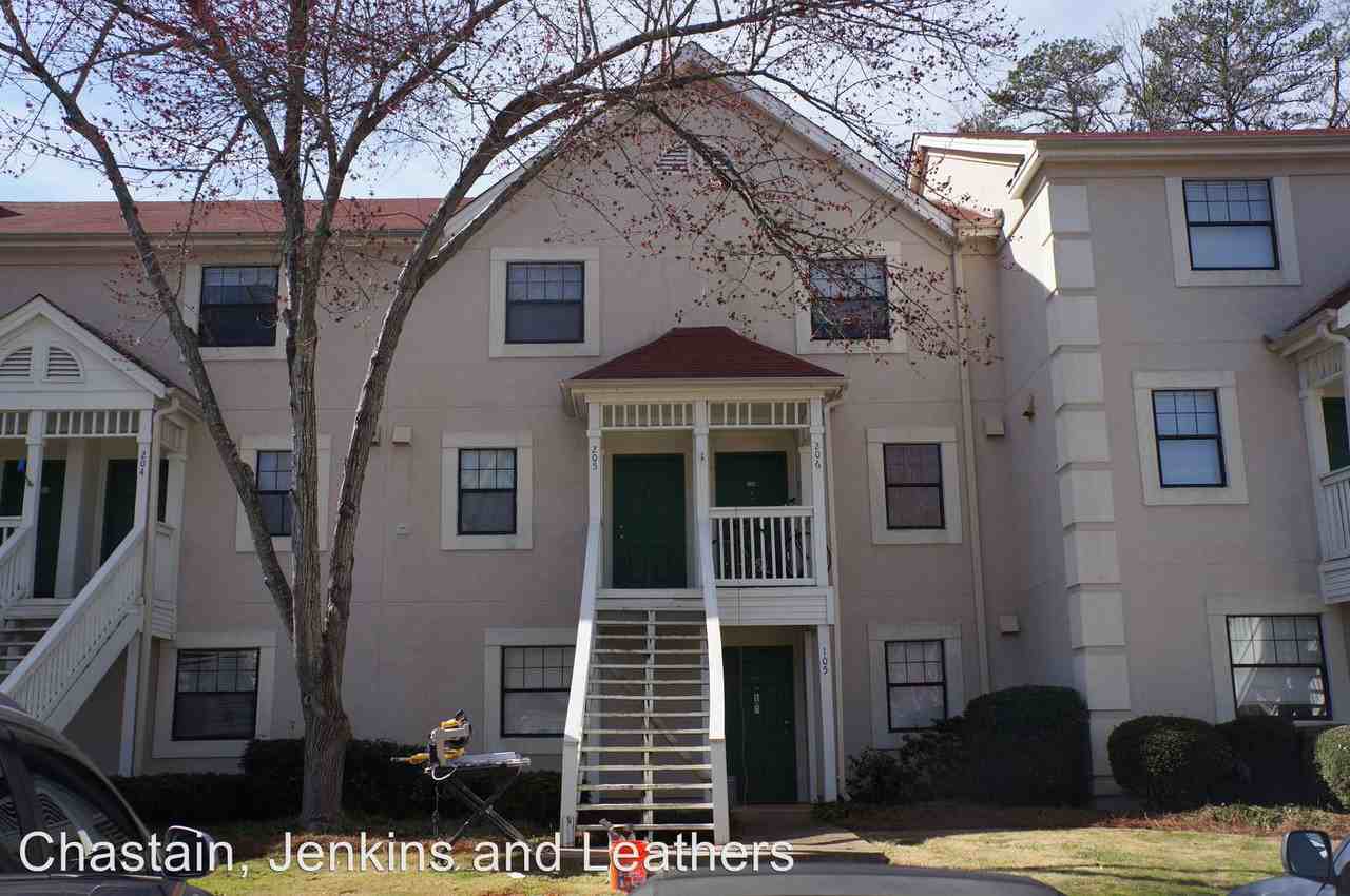 210 Appleby Dr #205