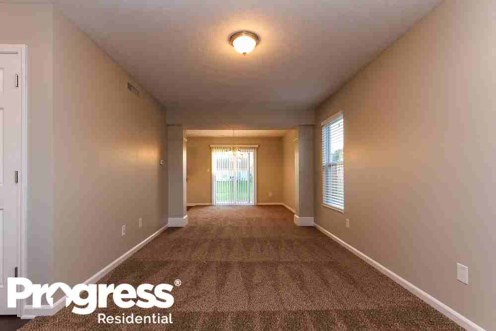 6649 W Denton Dr - Photo 2 of 22