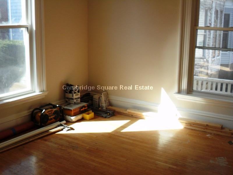 147 Mountain Ave #1 - Photo 3 of 15