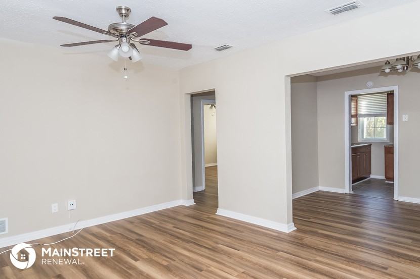 3114 N 3rd St Cir - Photo 3 of 14