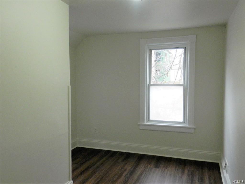 939 Diven St #1 - Photo 2 of 2