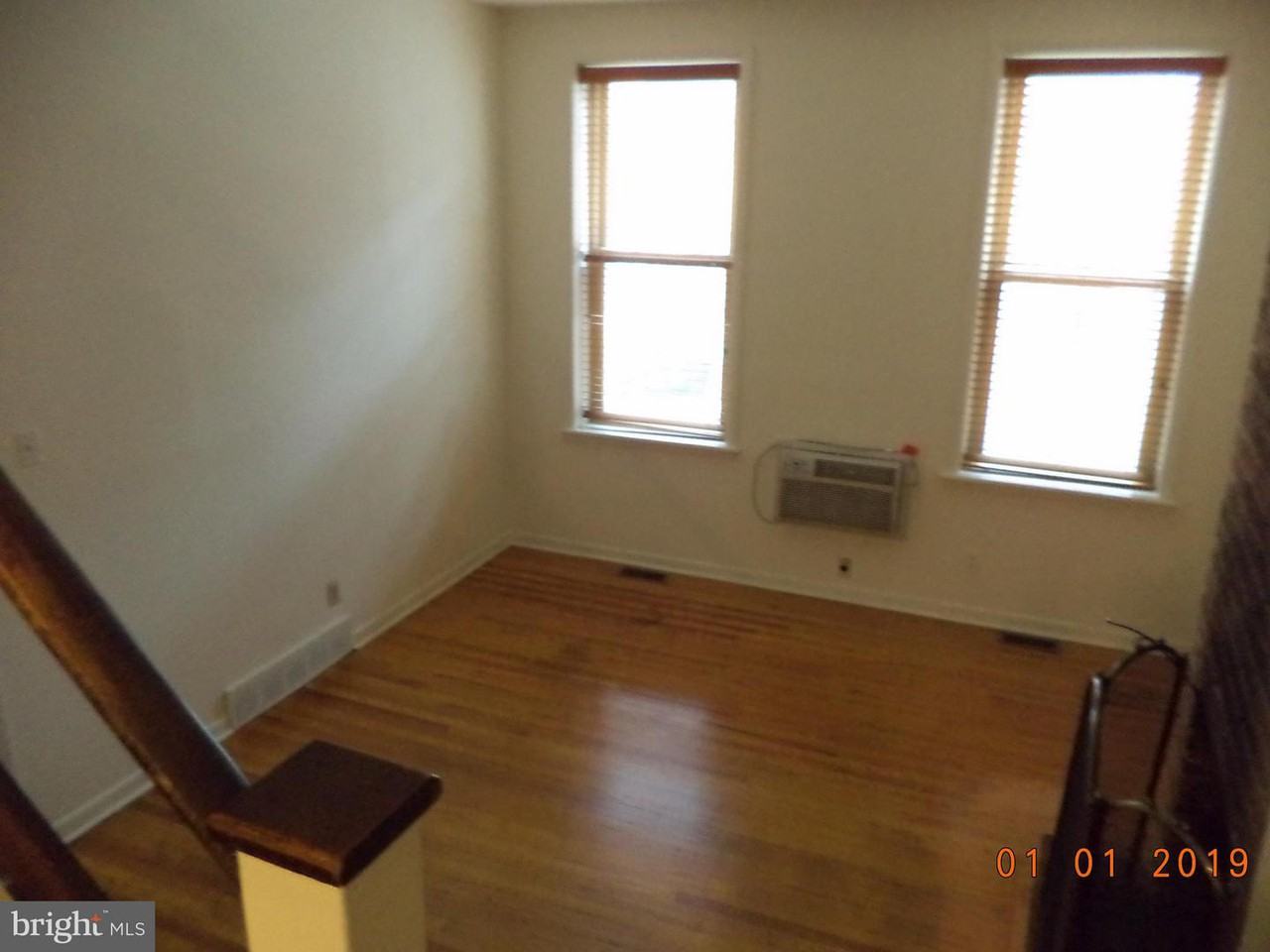 1510 Lombard St #1f - Photo 2 of 16