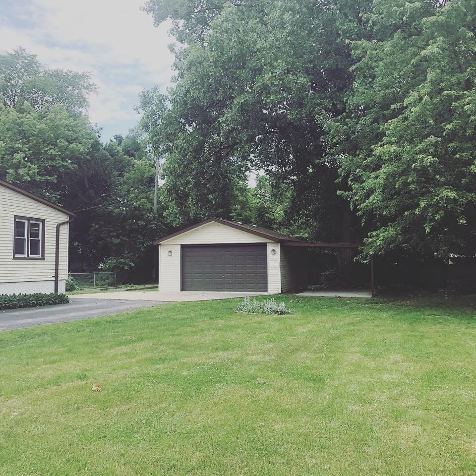 16157 Woodbine Street - Photo 2 of 10