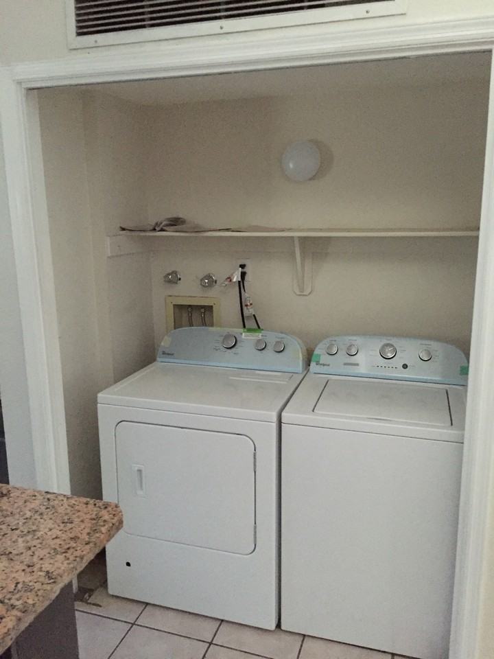 630 W Redondo Dr - Photo 3 of 4