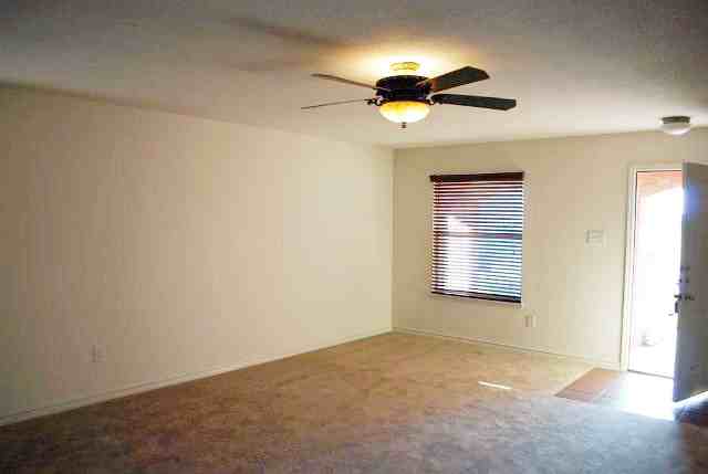 4124 Mantis St - Photo 2 of 7