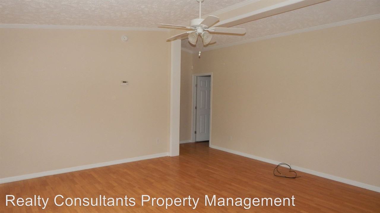 144 Adeline Dr - Photo 2 of 16