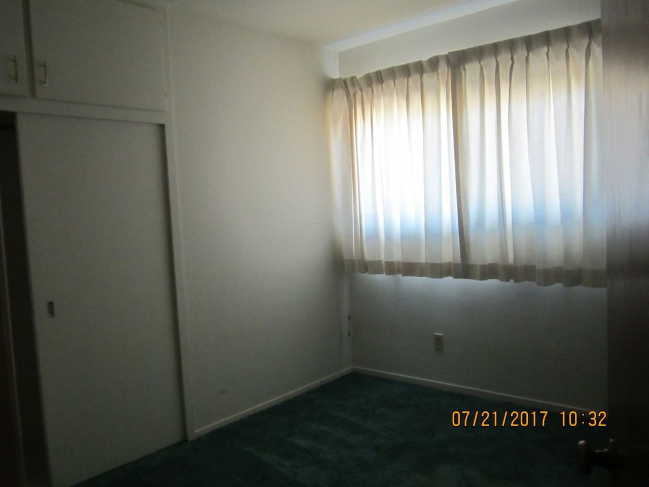 366 Prospect Ave - Photo 3 of 6