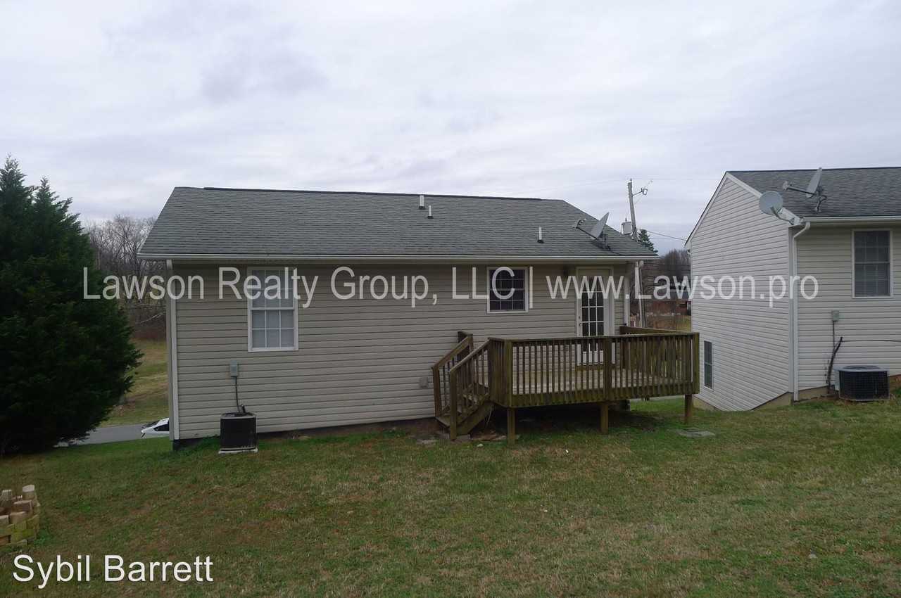 2811 Cannaday Rd NE - Photo 2 of 23