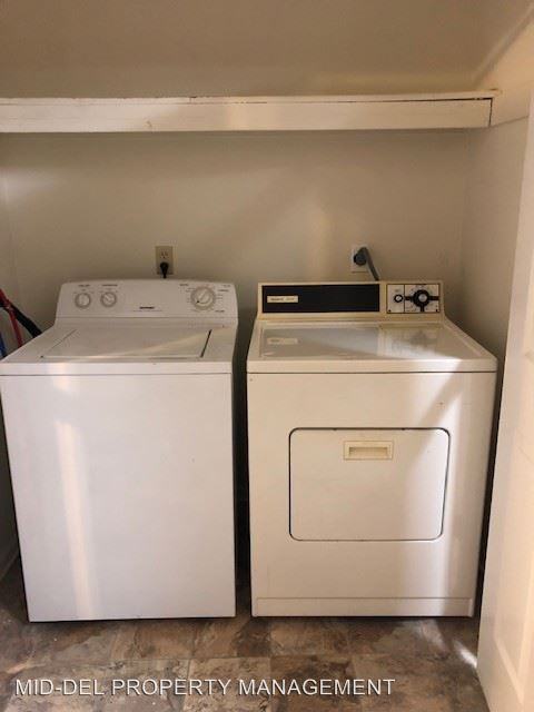 47 W Mt Vernon St - Photo 3 of 12