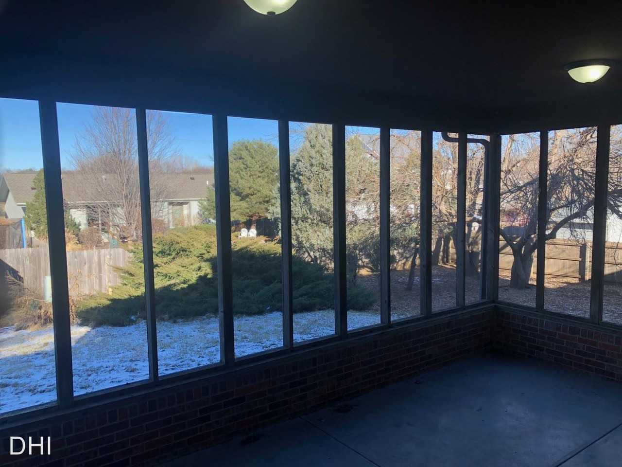 8110 Lea Rae Pl - Photo 3 of 12