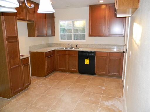 2994 Woodhaven St - Photo 2 of 3