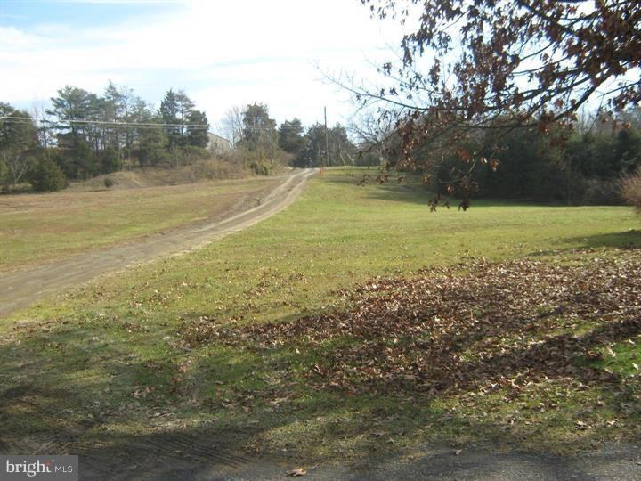 3437 Sportsmans Rd - Photo 3 of 13