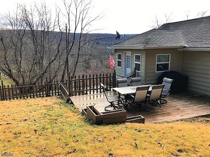 20 Predmore Rd - Photo 2 of 15