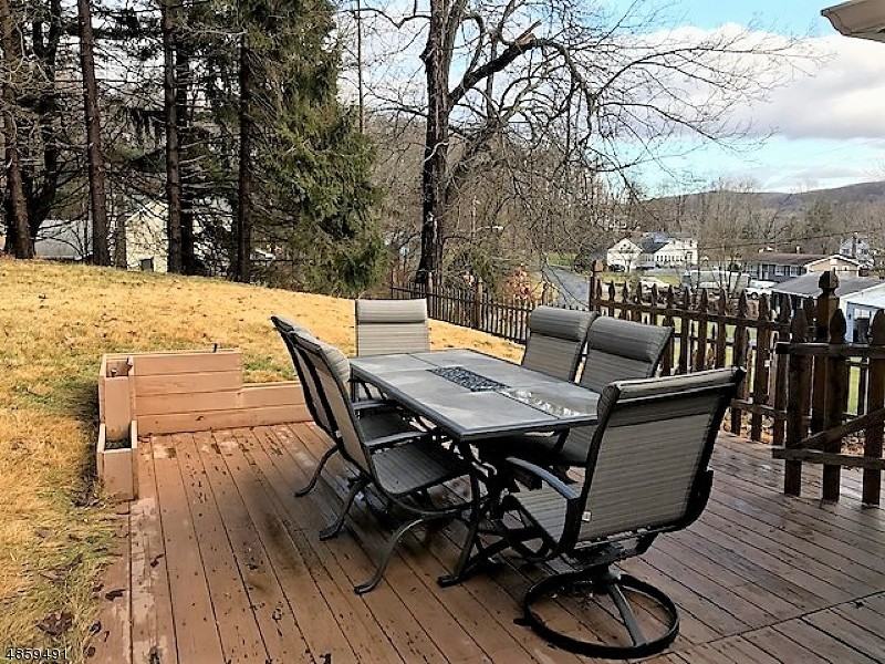 20 Predmore Rd - Photo 3 of 15