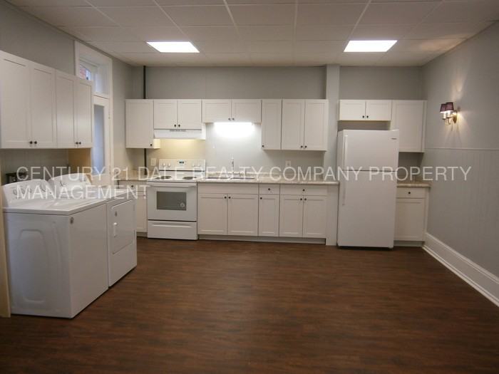 80 S Main St - Photo 2 of 15