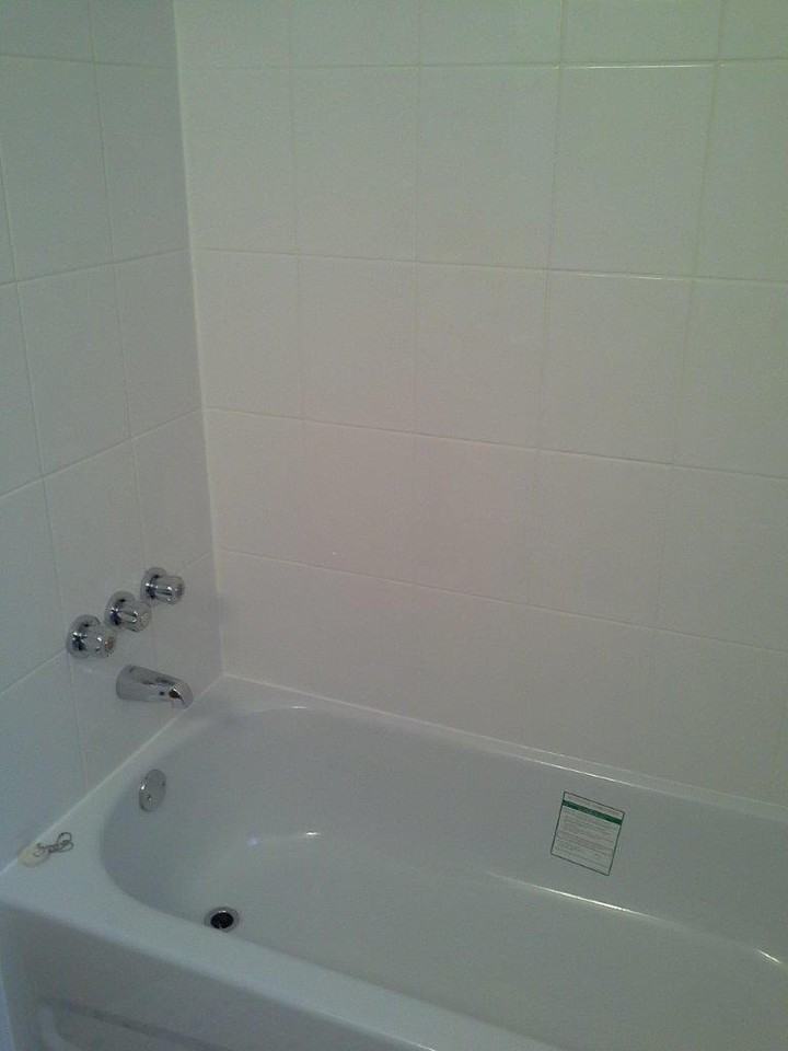 2475 Avenue Van Horne - Photo 2 of 10