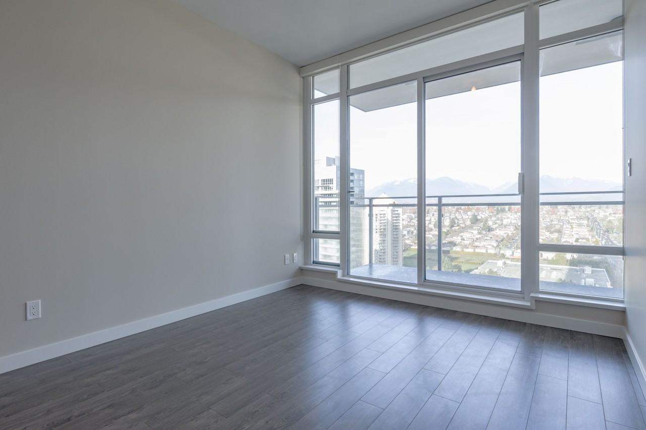 4485 Skyline Drive #20xx - Photo 5 of 13