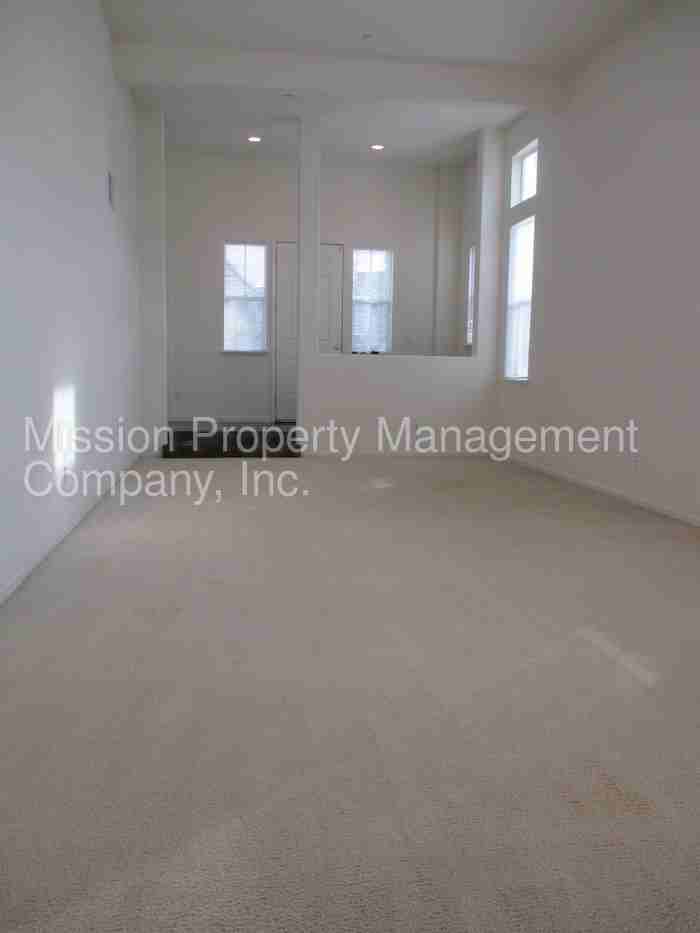 420 Panorama Ct - Photo 2 of 24