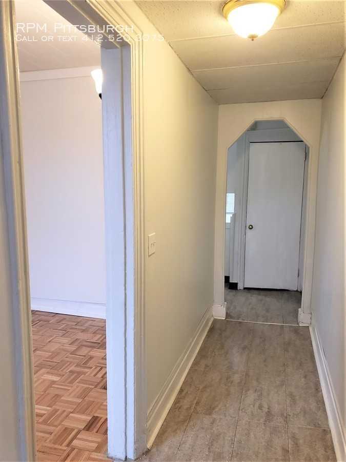 151 Mayflower St - Photo 3 of 19