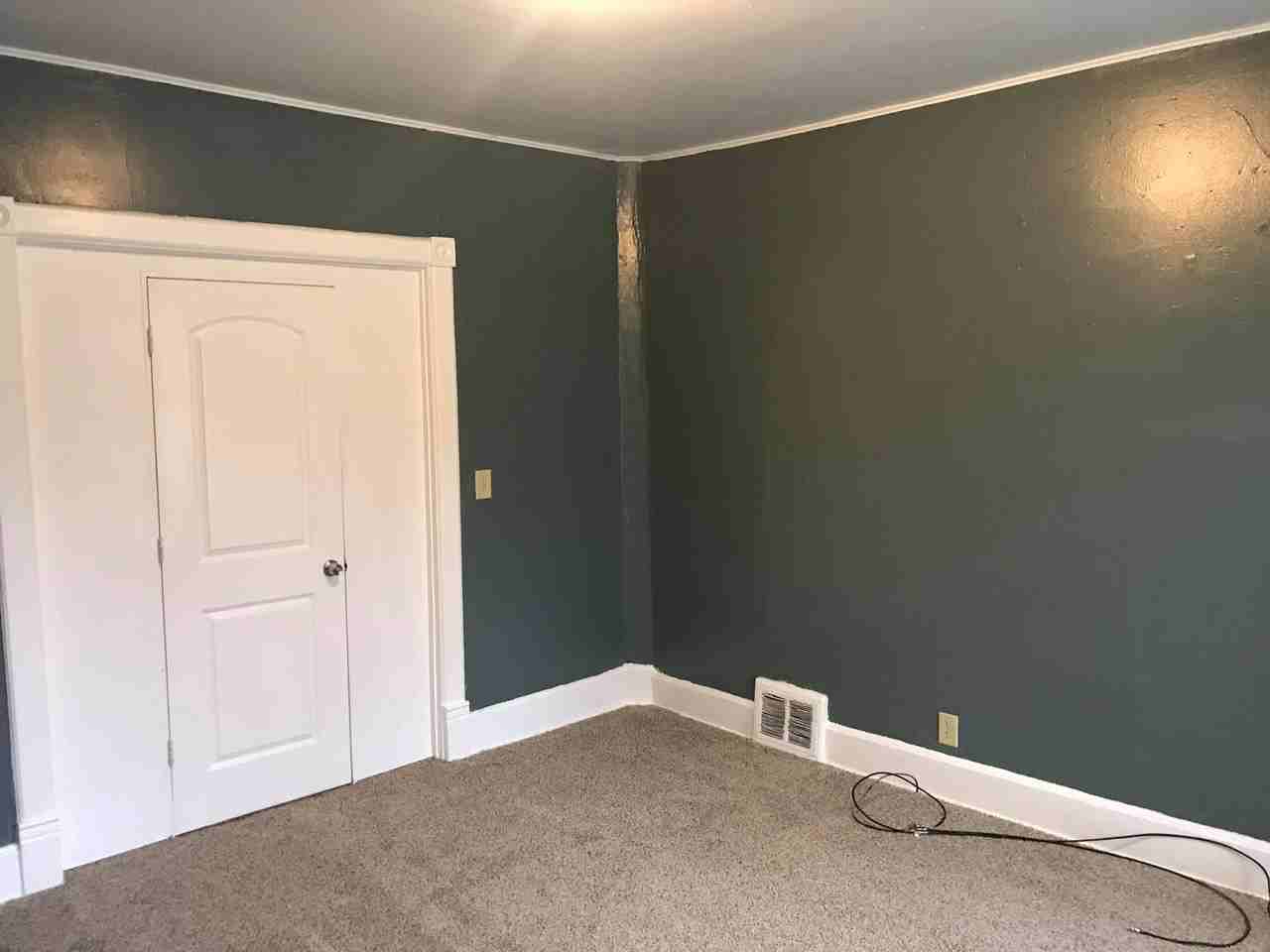 1627 West 8th Street - Photo 3 of 21