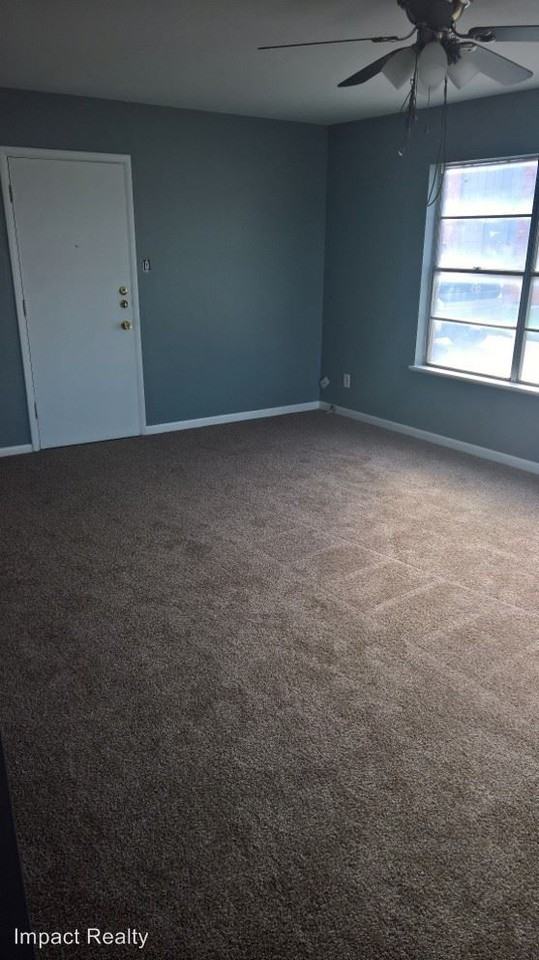 2325-2419 Barrow - Photo 3 of 18