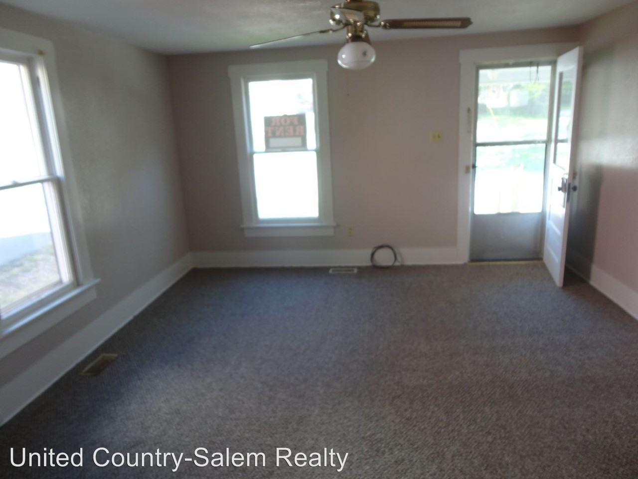 103 E 2nd St - Photo 3 of 12