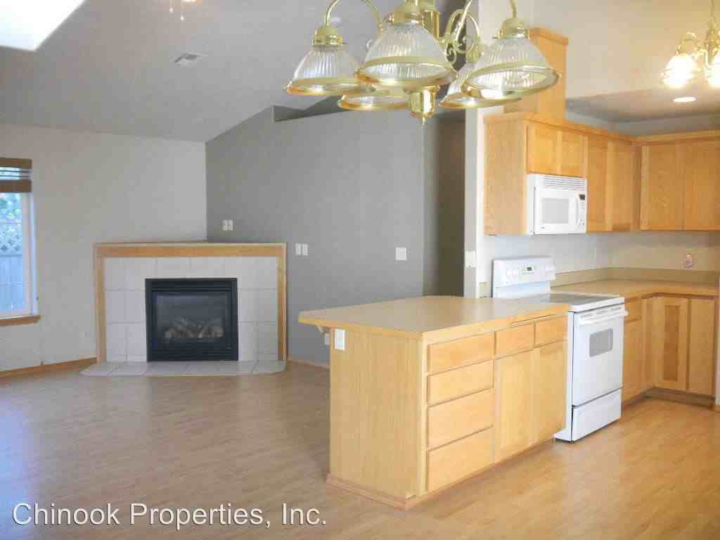 6583 Jules Pl - Photo 2 of 6