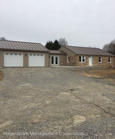 212 W Water St - Photo 2 of 2