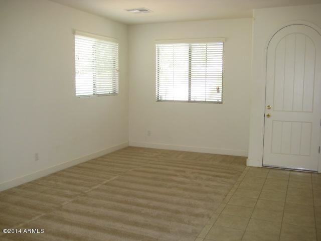 210 N 110th Dr - Photo 2 of 32