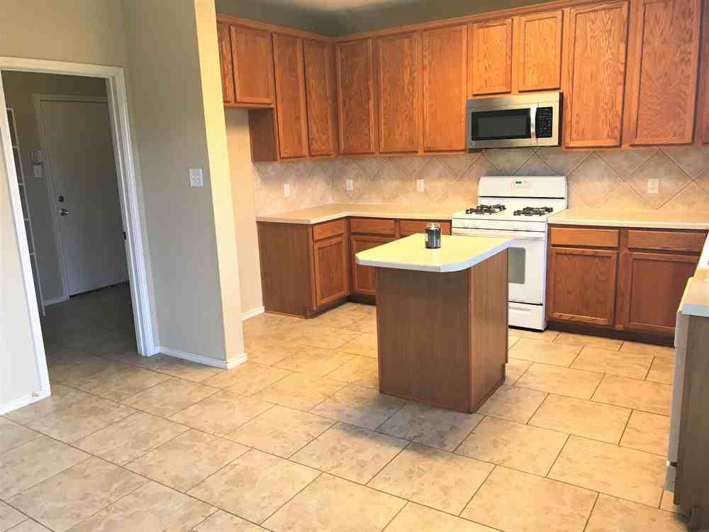 3415 Sandy Koufax Ln - Photo 3 of 25