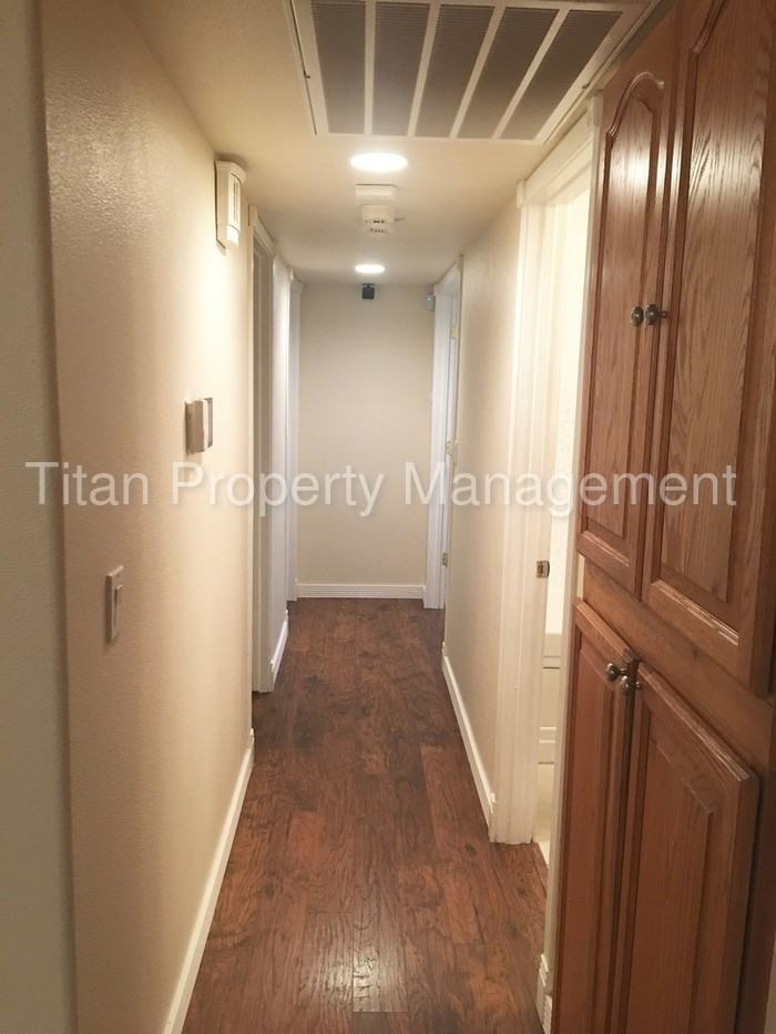 8337 Blayden Ct - Photo 3 of 11