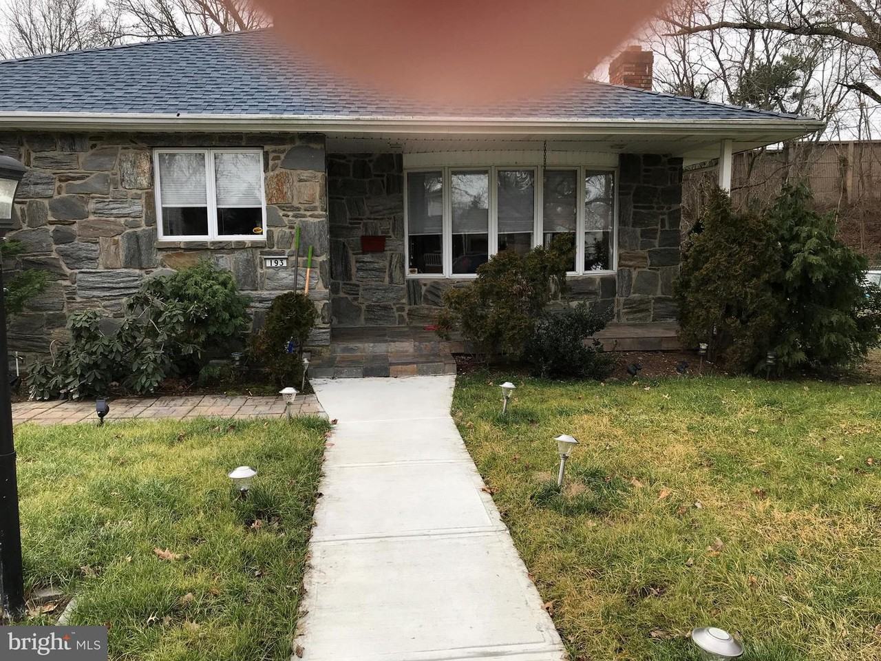 193 Natrona Ave - Photo 2 of 18