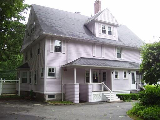 231 Hill St - Photo 2 of 12