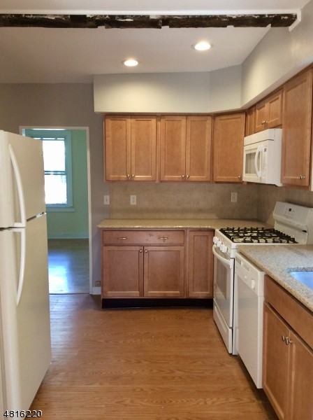 36 Center St - Photo 2 of 13