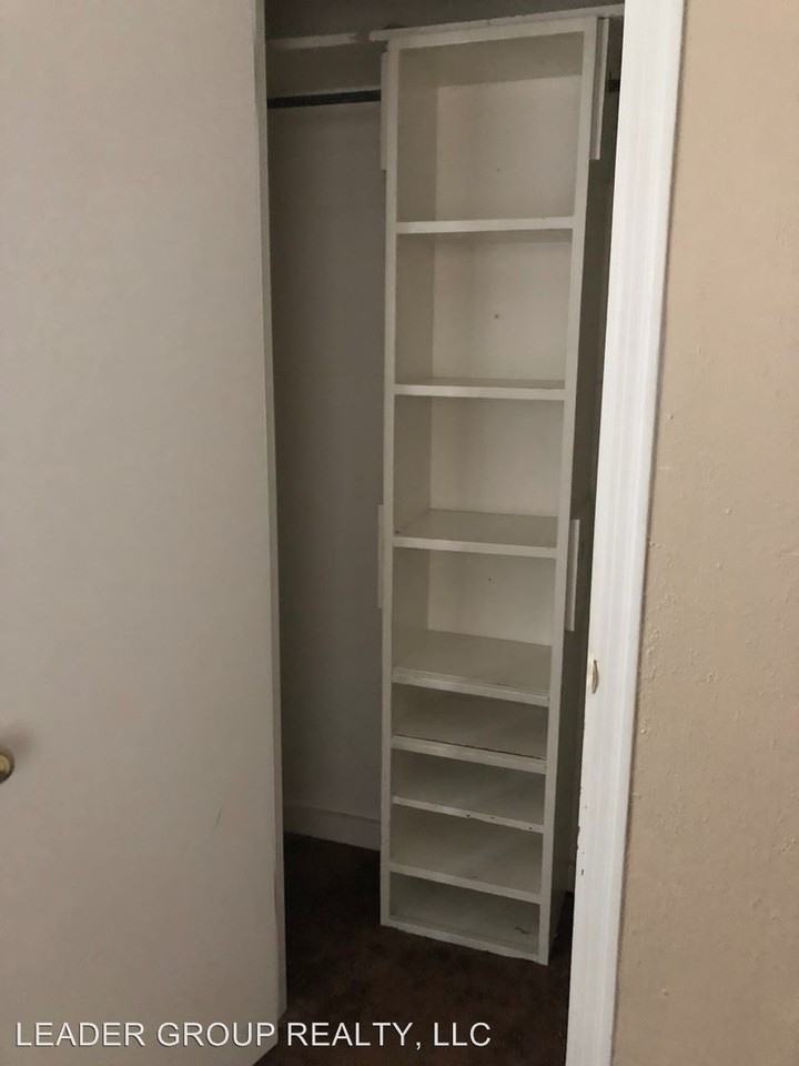 1010 E Miami Ave - Photo 3 of 9