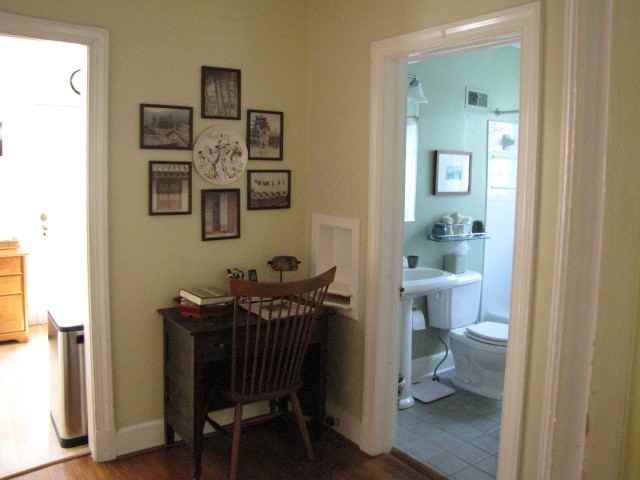 1604 Delaware Ave - Photo 3 of 21