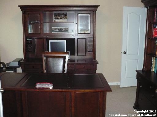 8727 Roswell Ridge - Photo 2 of 12